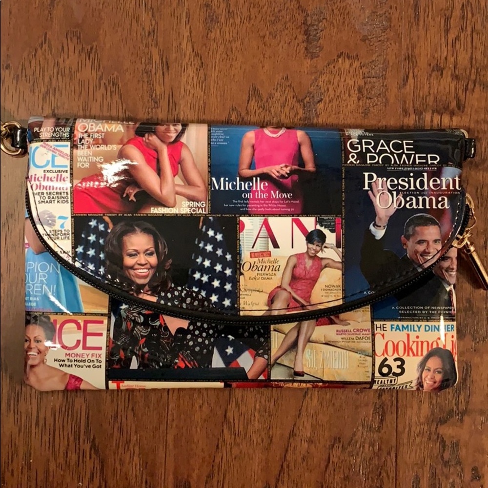 Collage clutch